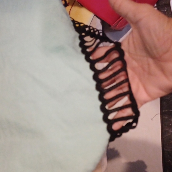 Bernini Designer Dress, mint color w/black lining & lace, embellished,  Size 11 - Picture 5 of 7